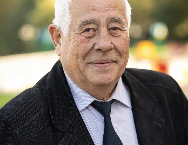 УШЁЛ ИЗ ЖИЗНИ В.В.БАККЕ