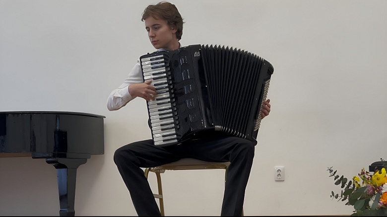 КОНКУРС ИМЕНИ ВЛАДИМИРА АВРАЛЕВА